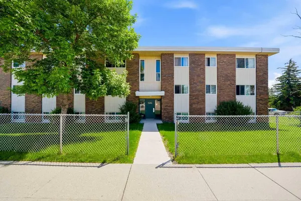 6464 Travois CRES NW #207, Calgary, AB T2K 3S9