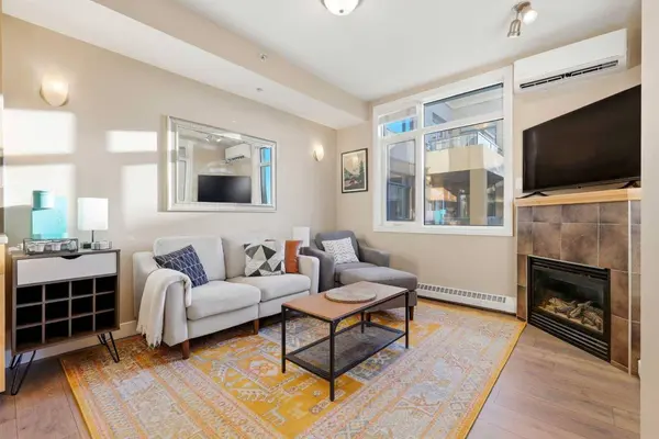 990 Centre AVE NE #536, Calgary, AB T2E 2M9