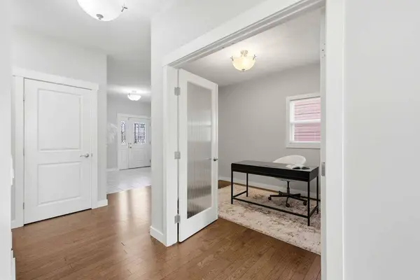 375 Evanston WAY NW, Calgary, AB T3P 0P7