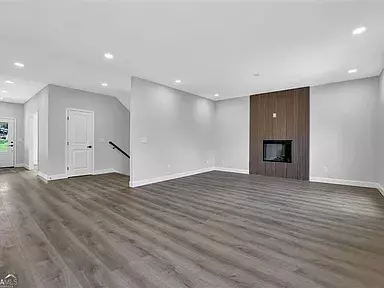 Flowery Branch, GA 30542-8403,5719 Calm Valley Pt