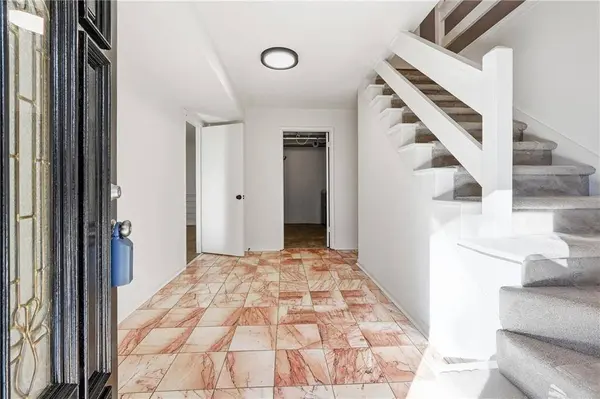 915 Wyntuck DR NW, Kennesaw, GA 30152