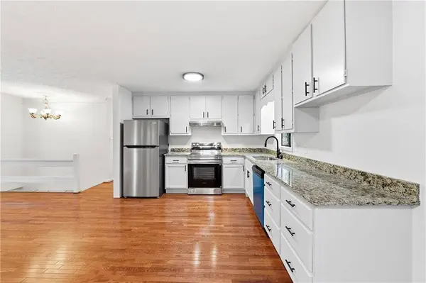 915 Wyntuck DR NW, Kennesaw, GA 30152