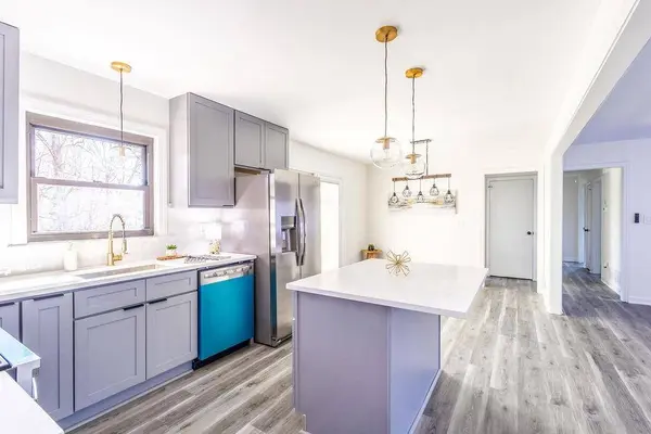 3253 Shadowridge DR SW, Marietta, GA 30008