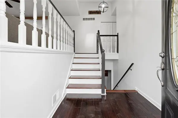 5720 Deerfield PL NW, Kennesaw, GA 30144