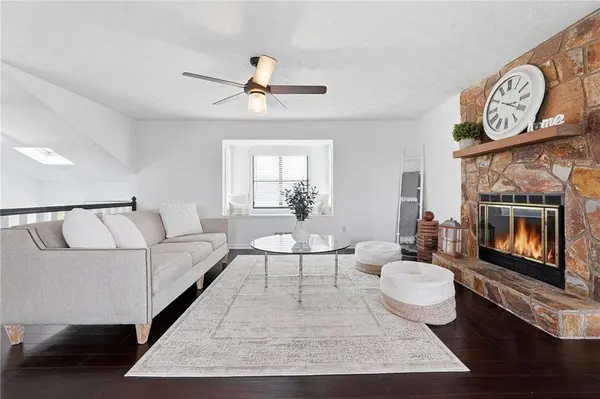 5720 Deerfield PL NW, Kennesaw, GA 30144