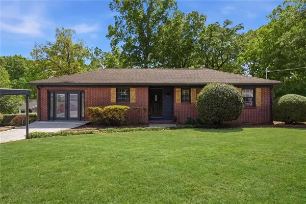 2880 Sherwood RD SE, Smyrna, GA 30082