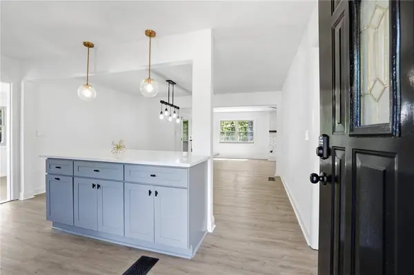 2880 Sherwood RD SE, Smyrna, GA 30082