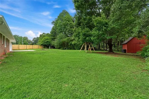 213 Wilbanks CIR, Dallas, GA 30132