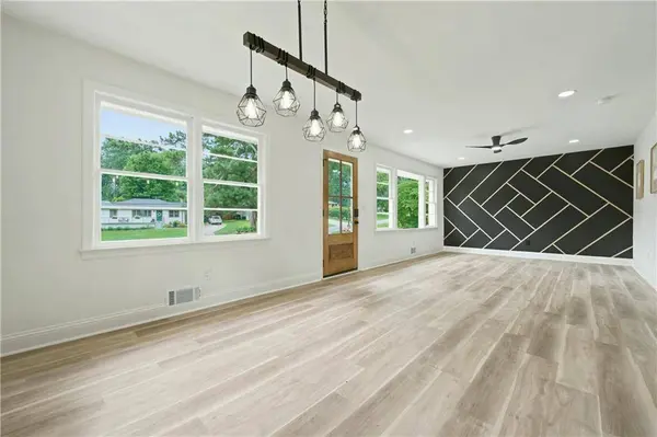 2749 Eastfield RD SE, Smyrna, GA 30080