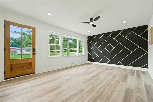 2749 Eastfield RD SE, Smyrna, GA 30080