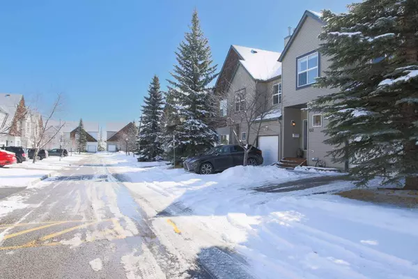 132 Bridlewood VW SW, Calgary, AB T2B 3H4