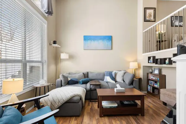 241 Elgin GDNS SE, Calgary, AB T2Z 4T6