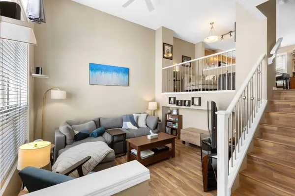 241 Elgin GDNS SE, Calgary, AB T2Z 4T6