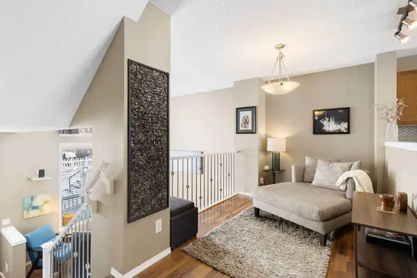 241 Elgin GDNS SE, Calgary, AB T2Z 4T6