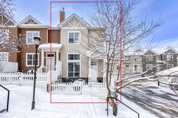 241 Elgin GDNS SE, Calgary, AB T2Z 4T6