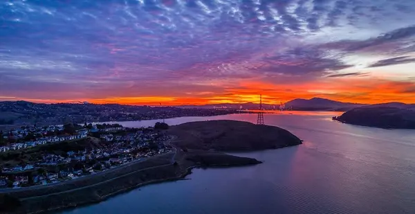 feature image of Why is Vallejo one of the hottest real estate markets in California? 