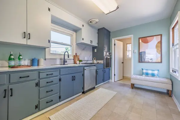2218 Ewell RD, Belmont, CA 94002