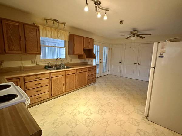 2937 Dripping Springs Road, Crab Orchard, KY 40419