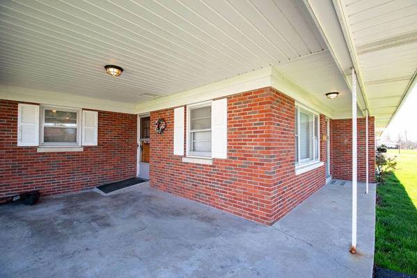 105 Lynnwood Drive, Lancaster, KY 40444