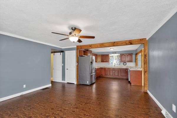 1127 Pine Crest Road, Lancaster, KY 40444