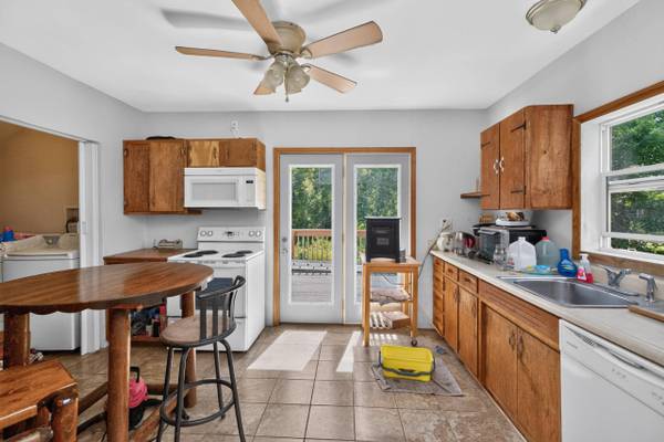 2770 Deep Creek Road, Perryville, KY 40468