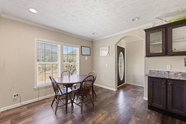 620 Black Pike, Hustonville, KY 40437