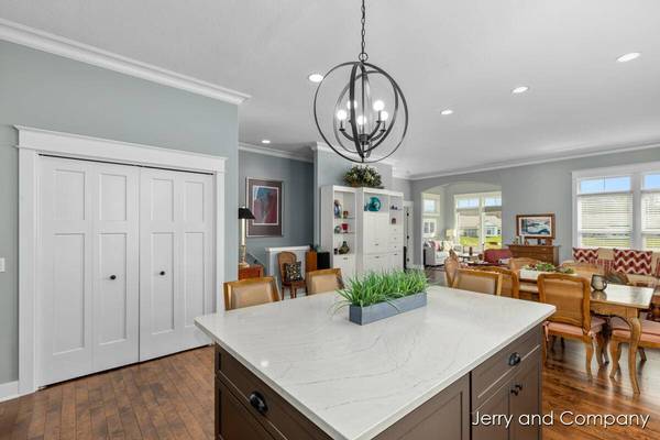 11371 S Lake Drive, Holland, MI 49424