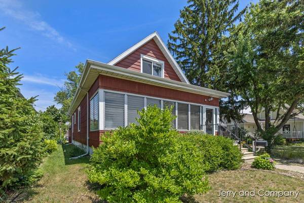 541 Howard Avenue, St. Joseph, MI 49085