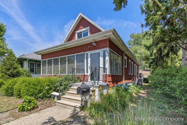 541 Howard Avenue, St. Joseph, MI 49085