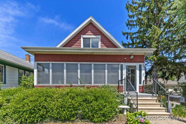 541 Howard Avenue, St. Joseph, MI 49085