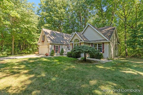 5932 Wilderness Trail, Hamilton, MI 49419
