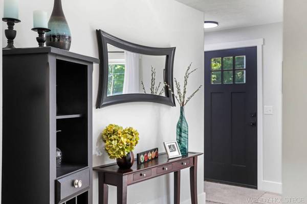 1559 Post Avenue, Holland, MI 49424