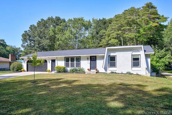 1559 Post Avenue, Holland, MI 49424