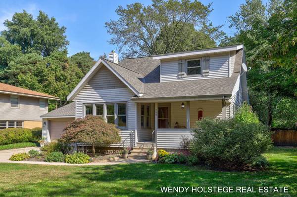 655 Lugers Road, Holland, MI 49423