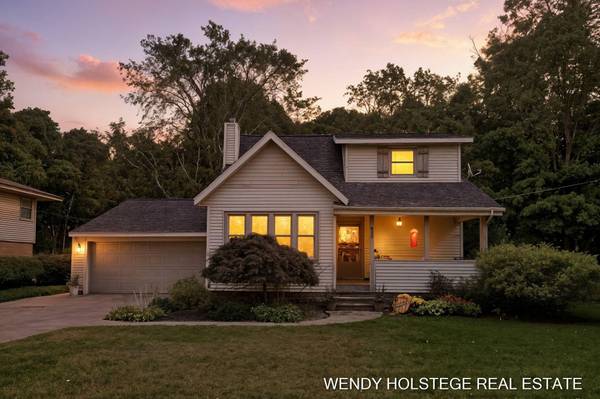 655 Lugers Road, Holland, MI 49423