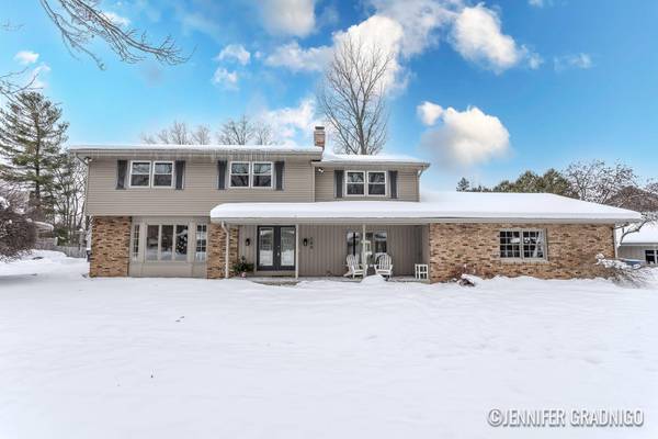 160 Sorrento Drive, Holland, MI 49423