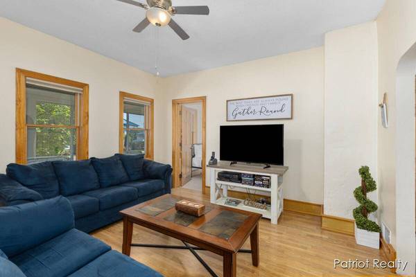 602 Jackson Street, Grand Haven, MI 49417