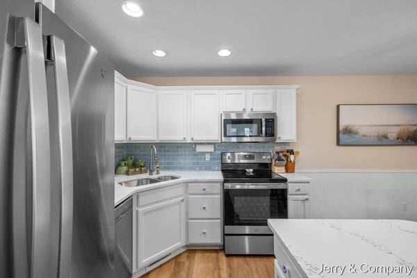 12265 S Crystal Waters Drive #2, Holland, MI 49424