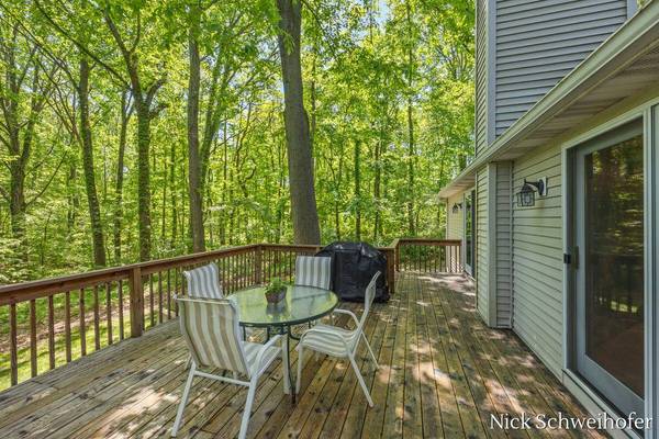 5932 Wilderness Trail, Hamilton, MI 49419