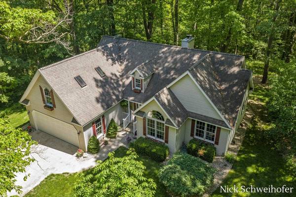 5932 Wilderness Trail, Hamilton, MI 49419
