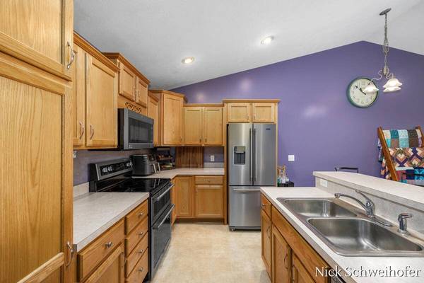 2941 Willow Terrace Court #46, Holland, MI 49424