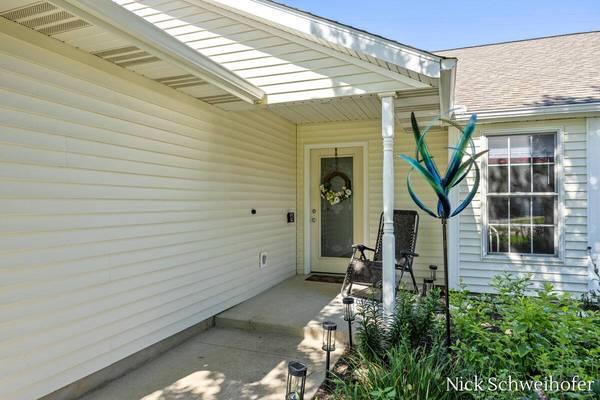 2941 Willow Terrace Court #46, Holland, MI 49424