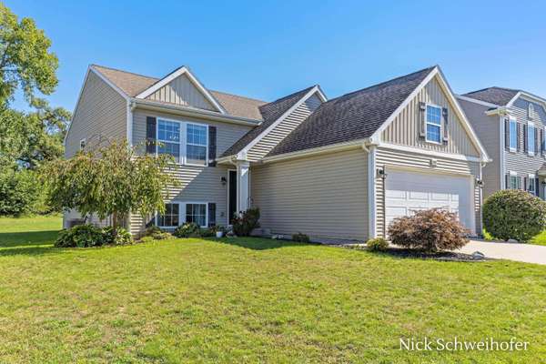 3429 Harvestway Court, Hamilton, MI 49419