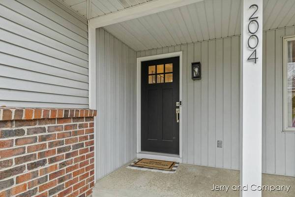 2004 Brunsink NE Drive, Grand Rapids, MI 49503