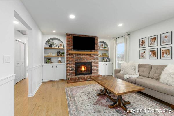 2004 Brunsink NE Drive, Grand Rapids, MI 49503