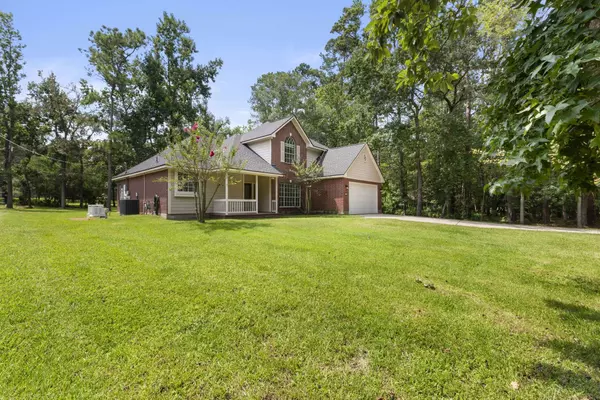 2232 Stableridge DR, Conroe, TX 77384