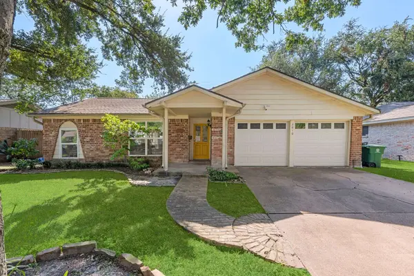 3010 Westerland DR, Houston, TX 77063