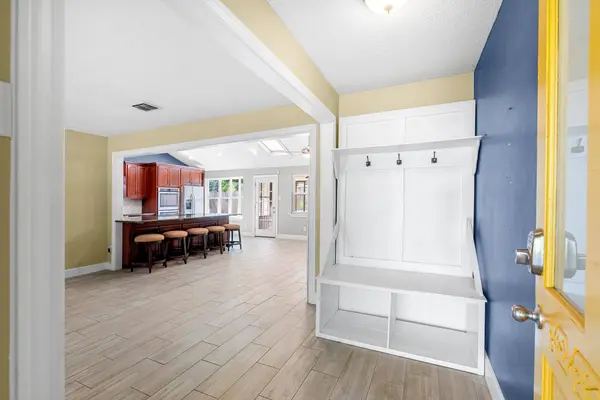 3010 Westerland DR, Houston, TX 77063