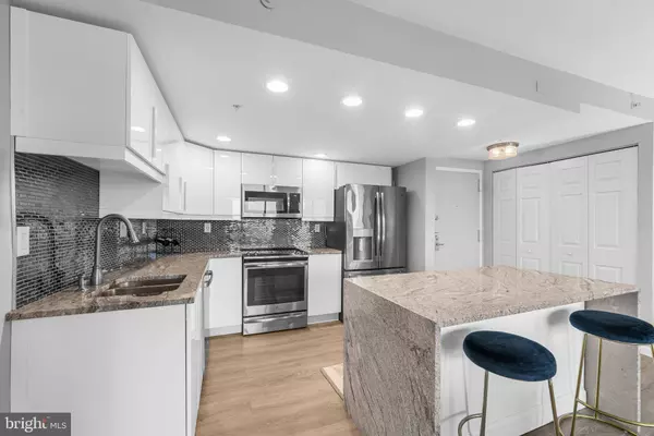 2001 HAMILTON ST #715, Philadelphia, PA 19130