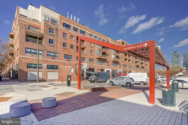 200-10 LOMBARD ST #601, Philadelphia, PA 19147